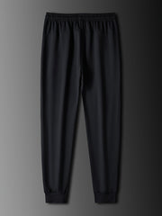 3-Pack Men’s Jogging Pants – Slim Fit Sports Pants with Deep Pockets