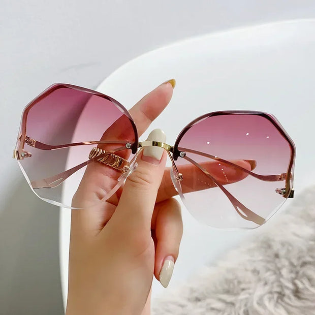 Women Ocean Lens