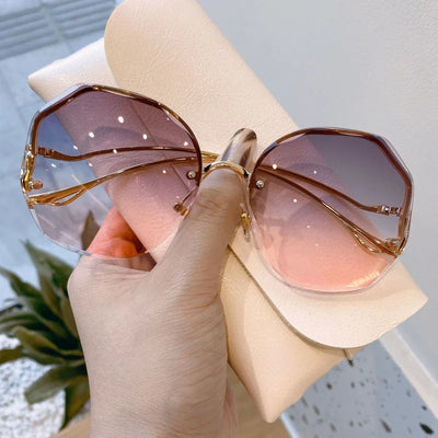 Women Ocean Lens