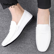 Leather men's shoes 2024 summer new driving flat casual style men's shoes trendy fashion outdoor lazy loafers men's shoes