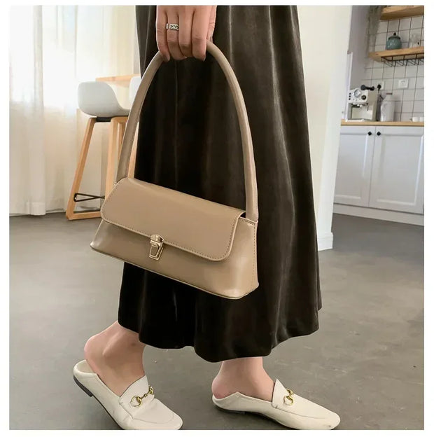 Women's Luxury Crossbody Shoulder Bag – Solid Color, Saddle Shape, PU Leather Purse