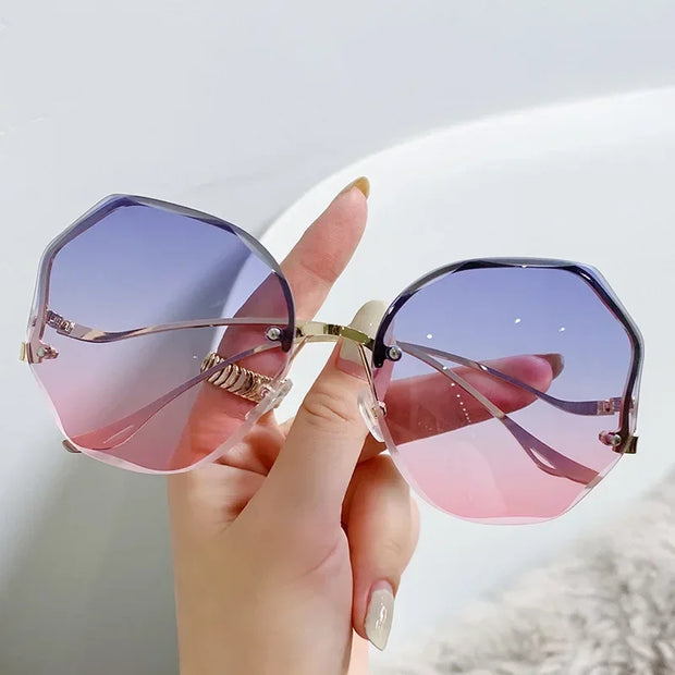 Women Ocean Lens