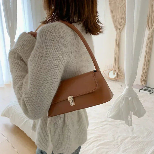 Women's Luxury Crossbody Shoulder Bag – Solid Color, Saddle Shape, PU Leather Purse