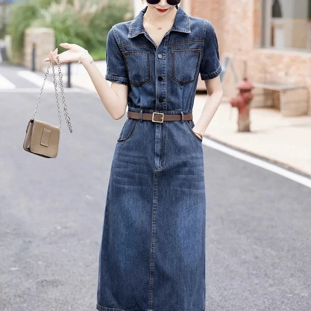 Woman wearing a denim dress on a street