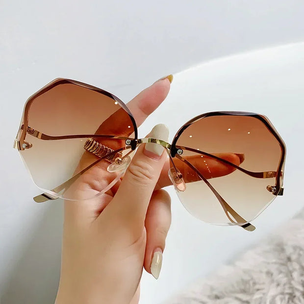 Women Ocean Lens